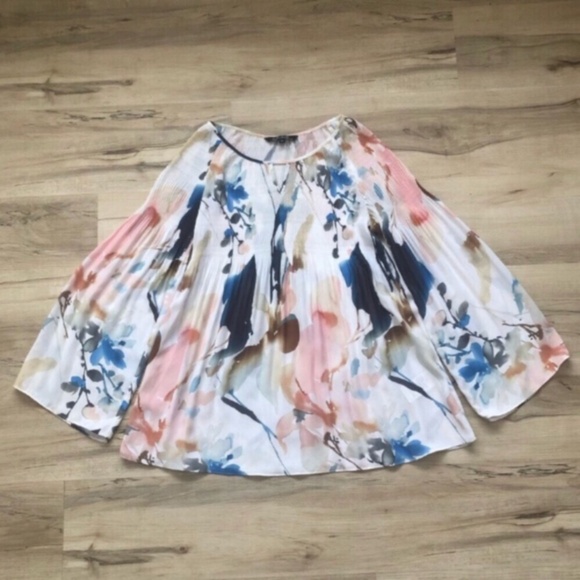 CHARLIE B Red and Pink Pleated Blouse - Picture 1 of 7